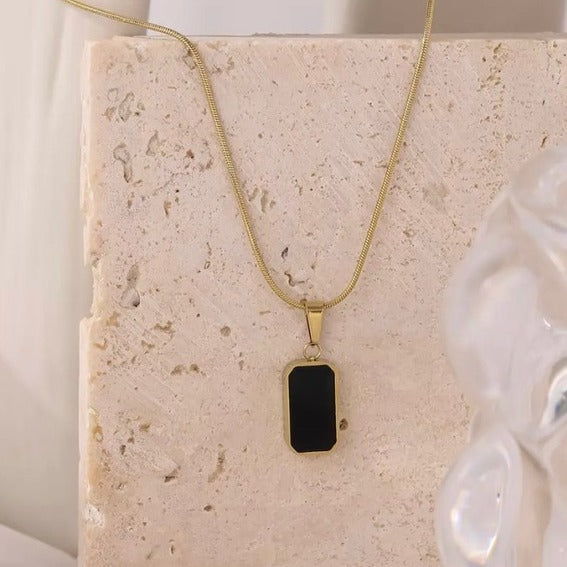 Minimalist Design Double-sided Pendant Necklace