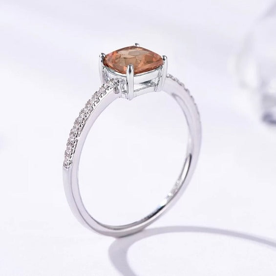 Classic Zultanite Gemstone Ring