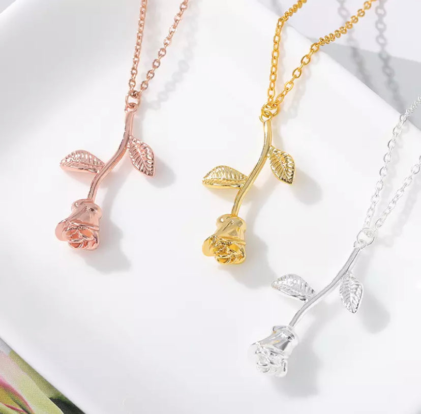 Romantic Rose Charm Pendant Necklace
