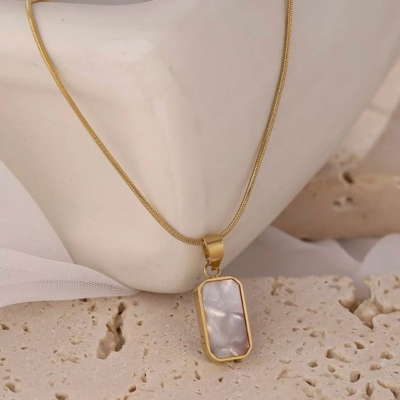 Minimalist Design Double-sided Pendant Necklace