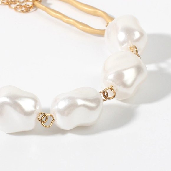 Baroque Style Irregular Faux Pearl Bracelet