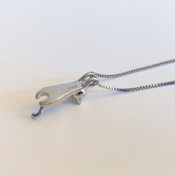 Sterling Silver Cute Cat Pendant Necklace