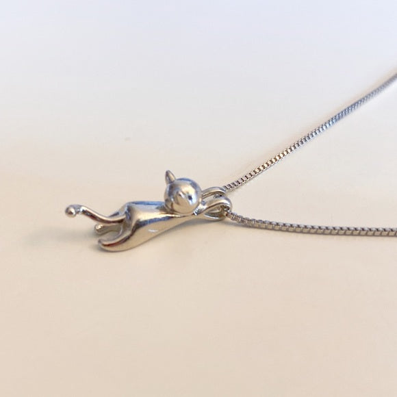 Sterling Silver Cute Cat Pendant Necklace
