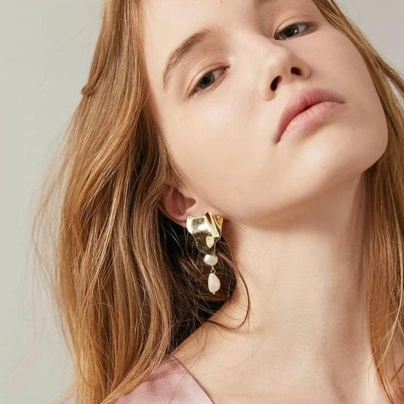 Irregular Shape Asymmetric Pearl Drop Earrings