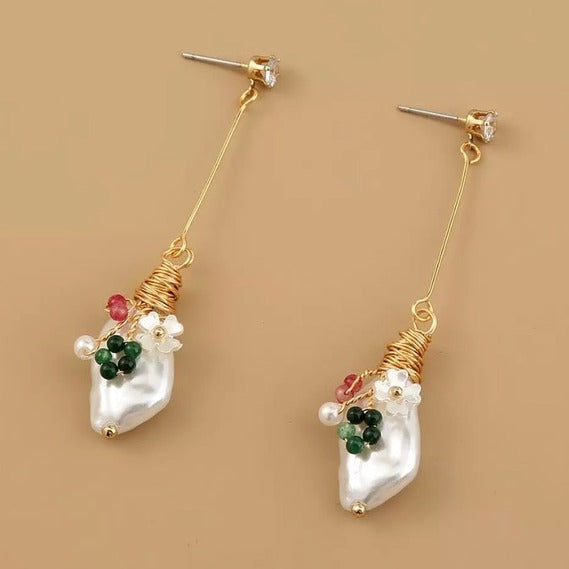 Romantic Oreille Drop Earrings