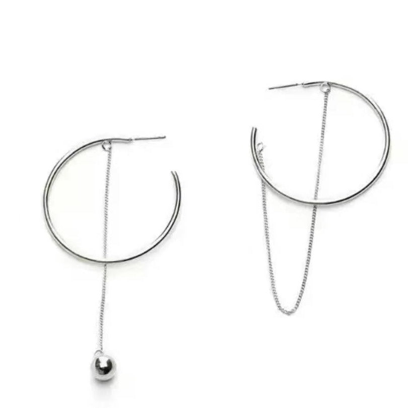 Asymmetric Hoops With Tassel Chain Earrings