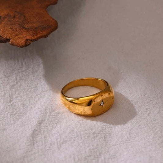 Gold-plated Star Signet Ring