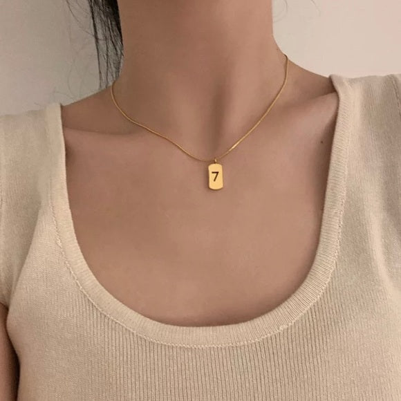 Lucky 7 Hollowed Pendant Necklace
