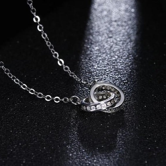 Silver-Plated Interlocking Rings Pendant Necklace